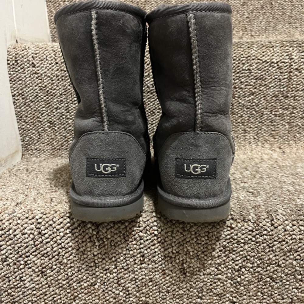 Grey Uggs - image 2